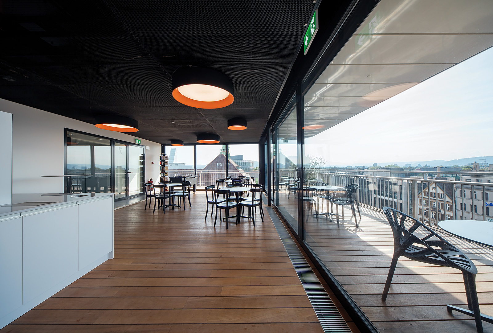 Inova Metallbau - Bank CLER Basel